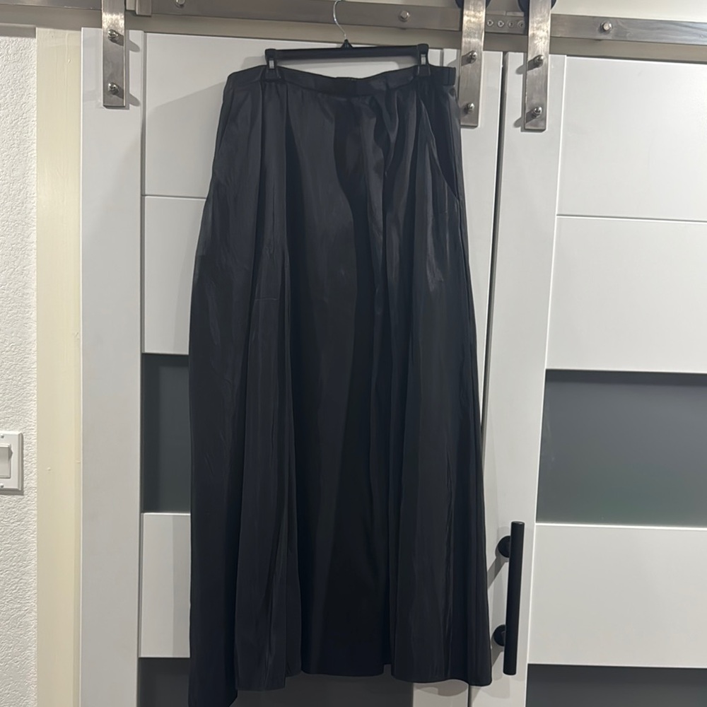 Alex Evenings Black Pleated A-Line Maxi Skirt